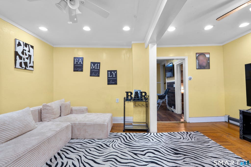 Photo of 8 W Read Street, New Haven, CT 06511 (MLS # 24174711)