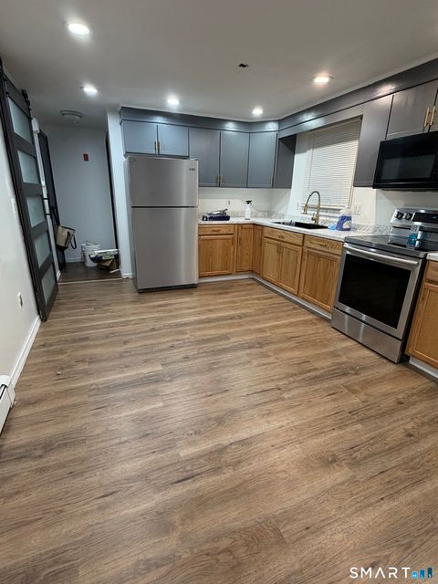 Tiny photo for 220 Emmett Avenue, Derby, CT 06418 (MLS # 24193020)
