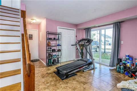 Tiny photo for 1 Ellis Street #1, New Haven, CT 06513 (MLS # 24156883)