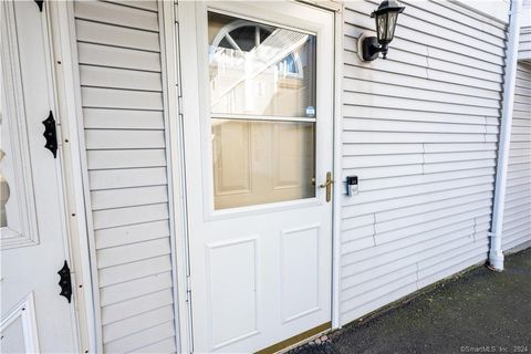 Tiny photo for 1 Ellis Street #1, New Haven, CT 06513 (MLS # 24156883)