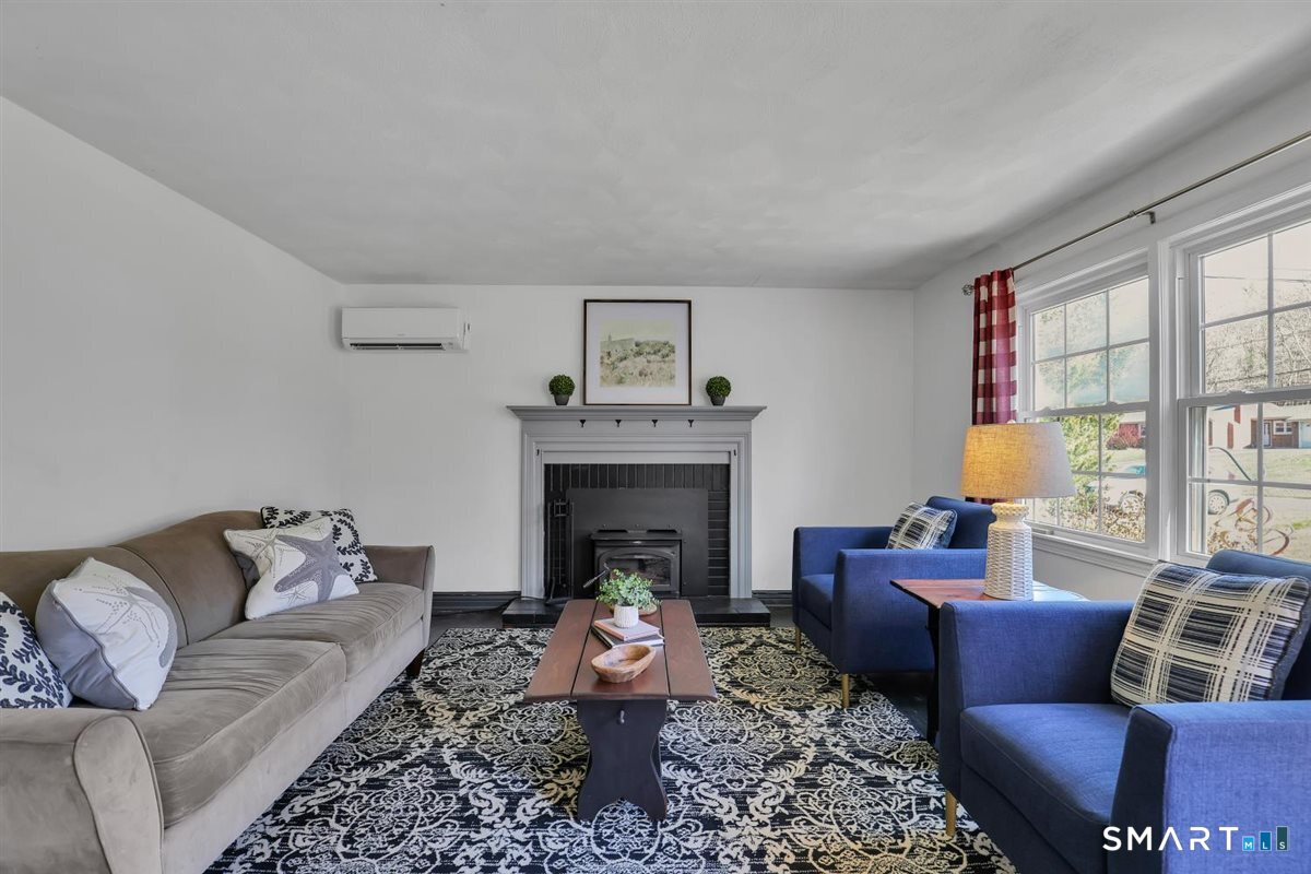 14 Burlwood Drive