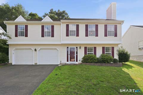 Homes For Sale - 15 Mulberry Lane<br/> Middletown, CT 06457