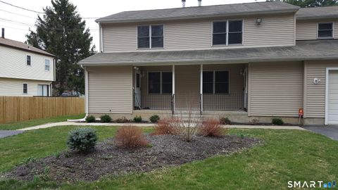 Photo of 71 1/2 Park Avenue #B, Derby, CT 06418 (MLS # 24156996)