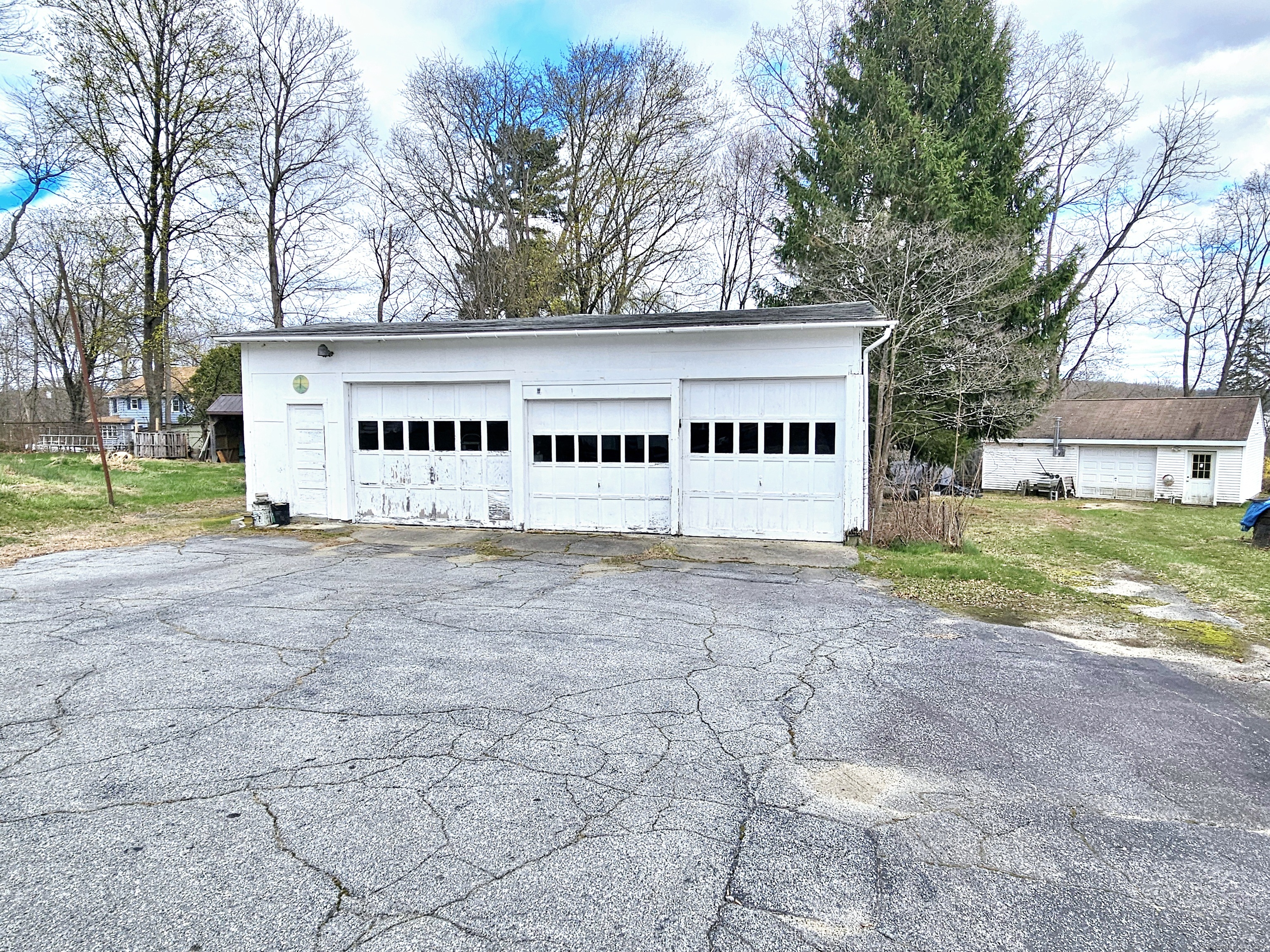 46 Salisbury Avenue, Plainfield, Connecticut image 4