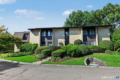Photo of 75 Courtland Avenue #51, Stamford, CT 06902 (MLS # 24212353)