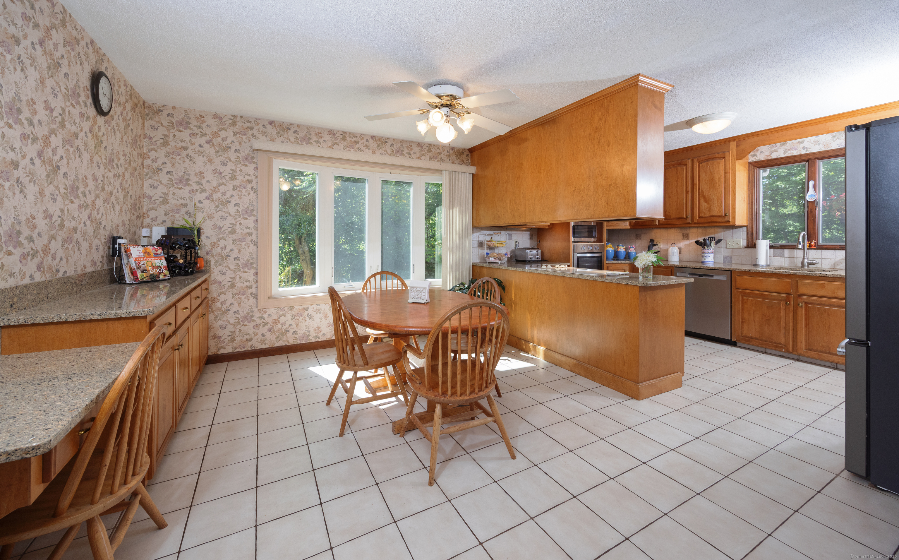 99 Pinnacle Road