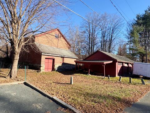 A home in New Hartford