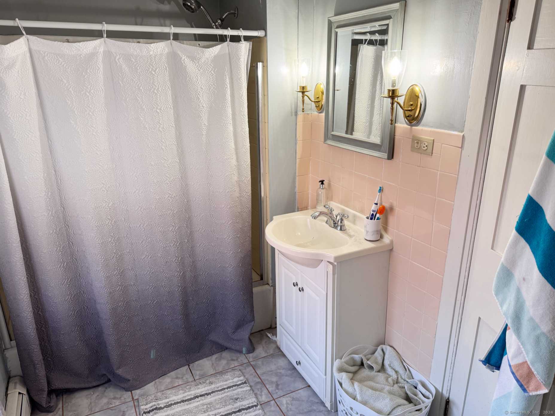 373 Main Street, New Hartford, Connecticut image 13