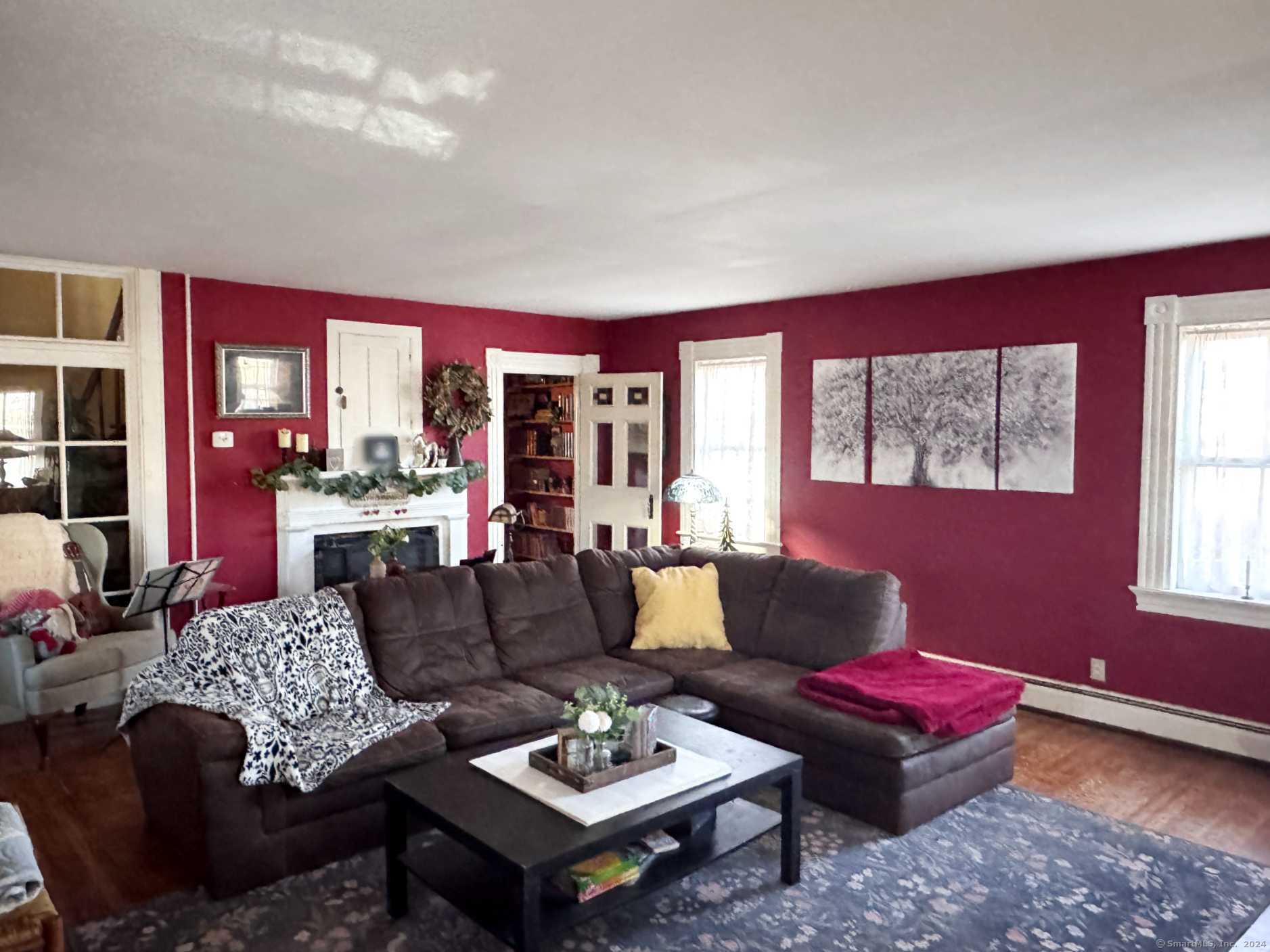 373 Main Street, New Hartford, Connecticut image 4