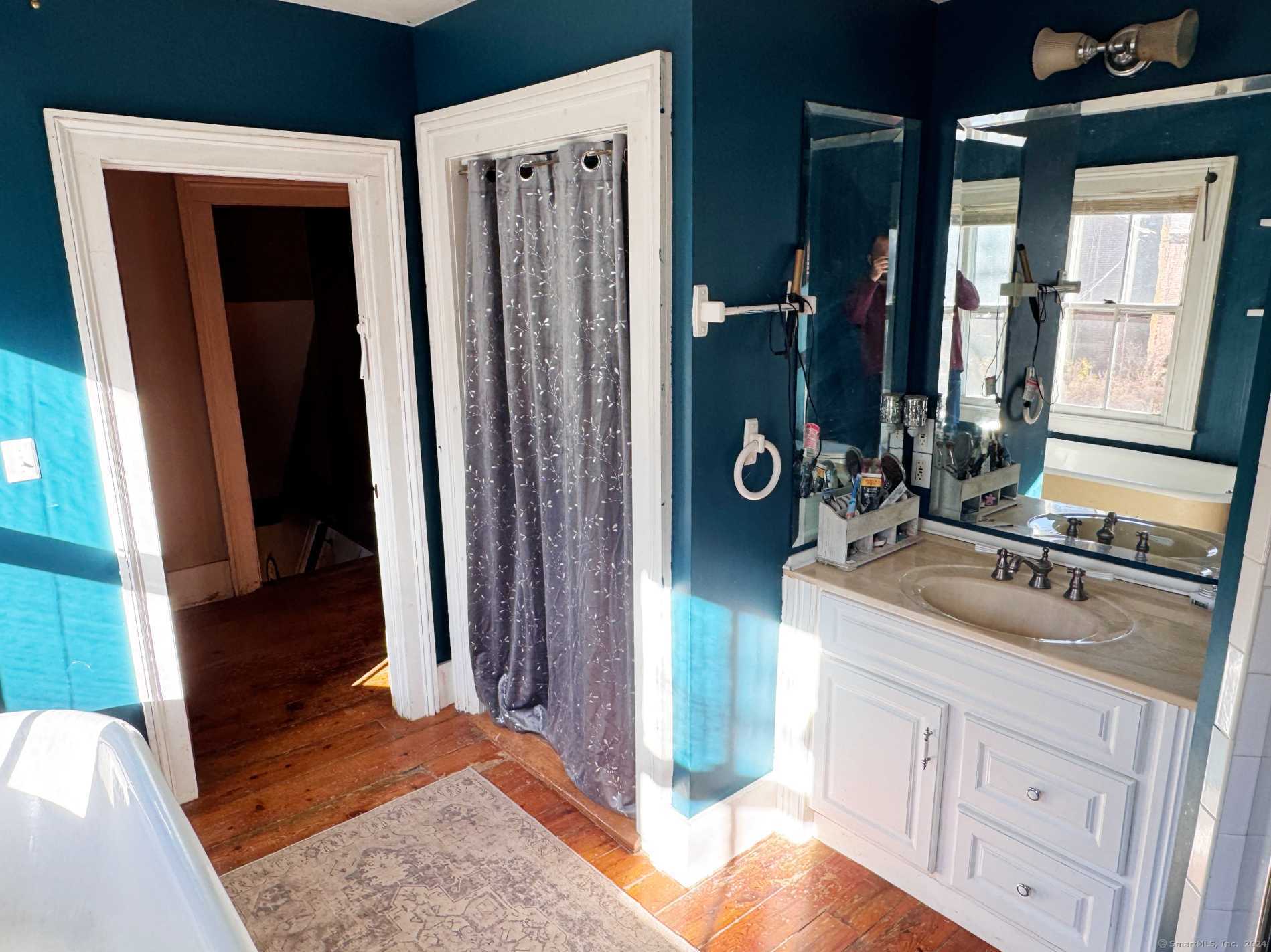 373 Main Street, New Hartford, Connecticut image 17