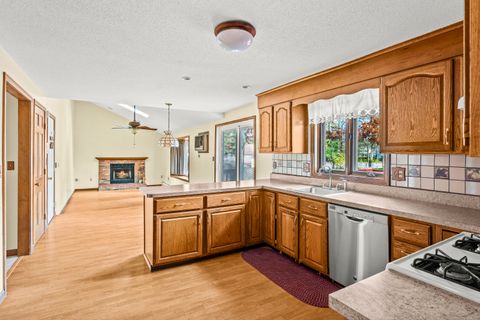 Tiny photo for 40 Melody Lane, East Hartford, CT 06118 (MLS # 24134805)