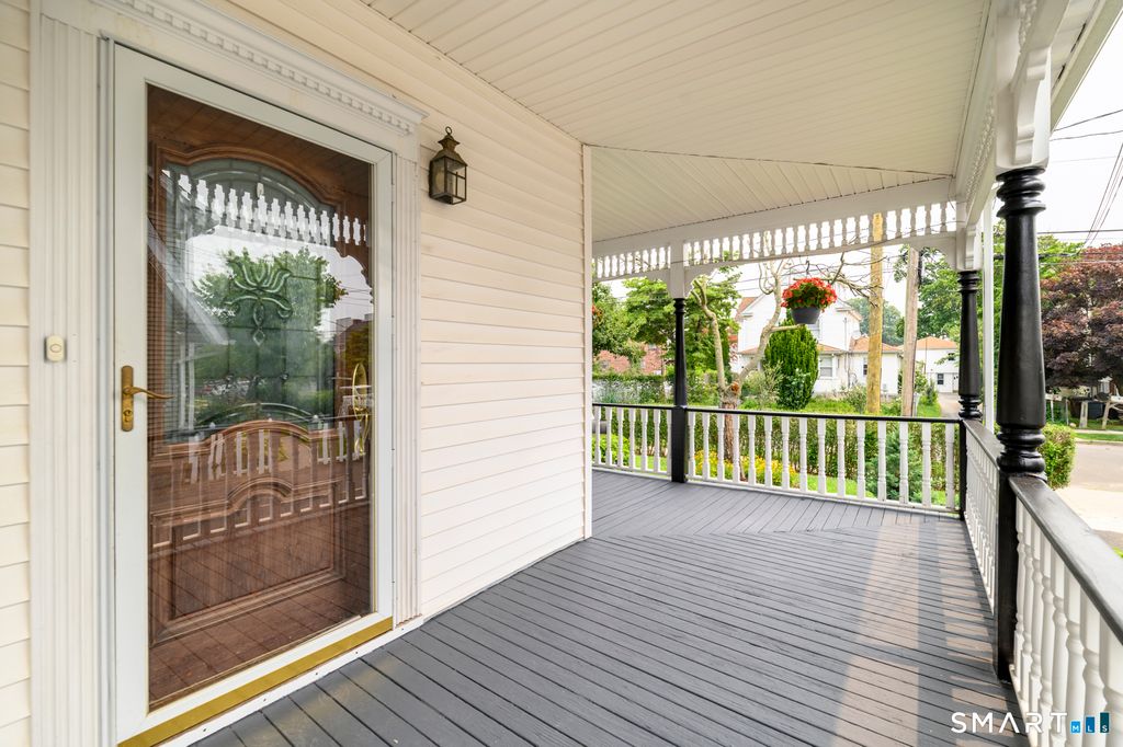Photo of 18 Elm Tree Place #1st floor, Stamford, CT 06906 (MLS # 24193797)