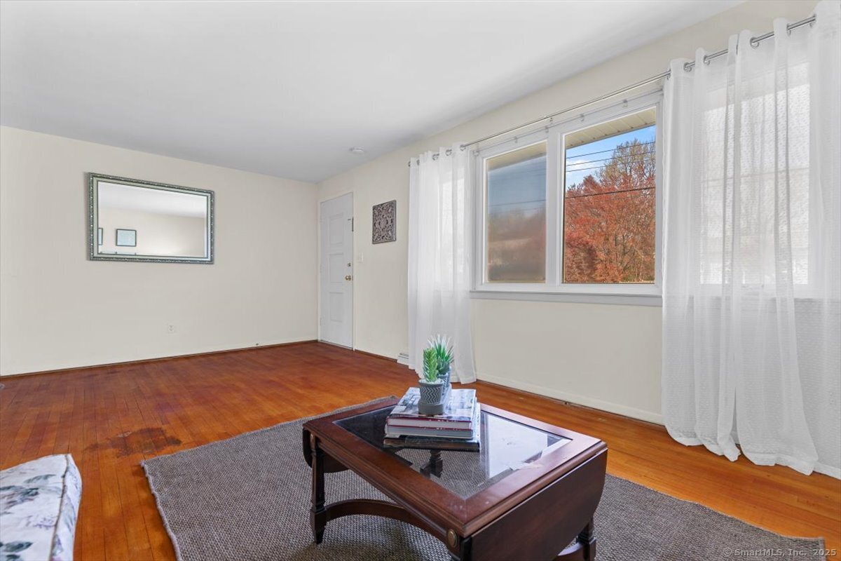 35 Ardmore Road, Milford, Connecticut image 4