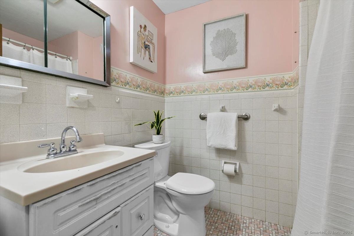35 Ardmore Road, Milford, Connecticut image 17