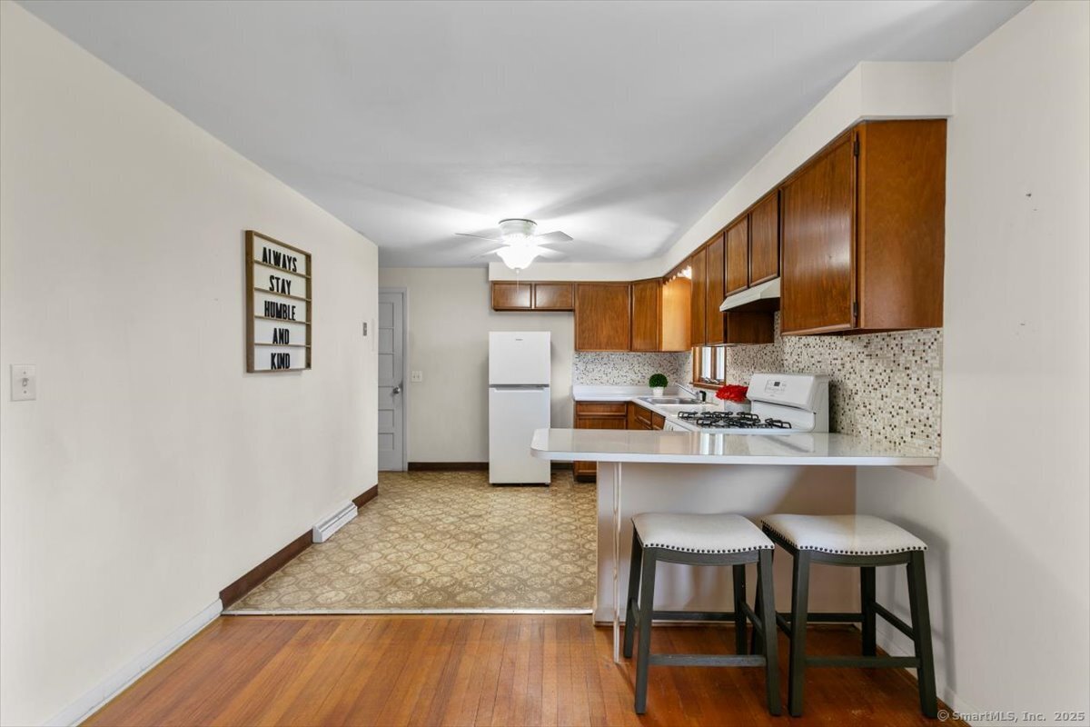 35 Ardmore Road, Milford, Connecticut image 5