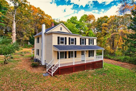 A home in Harwinton