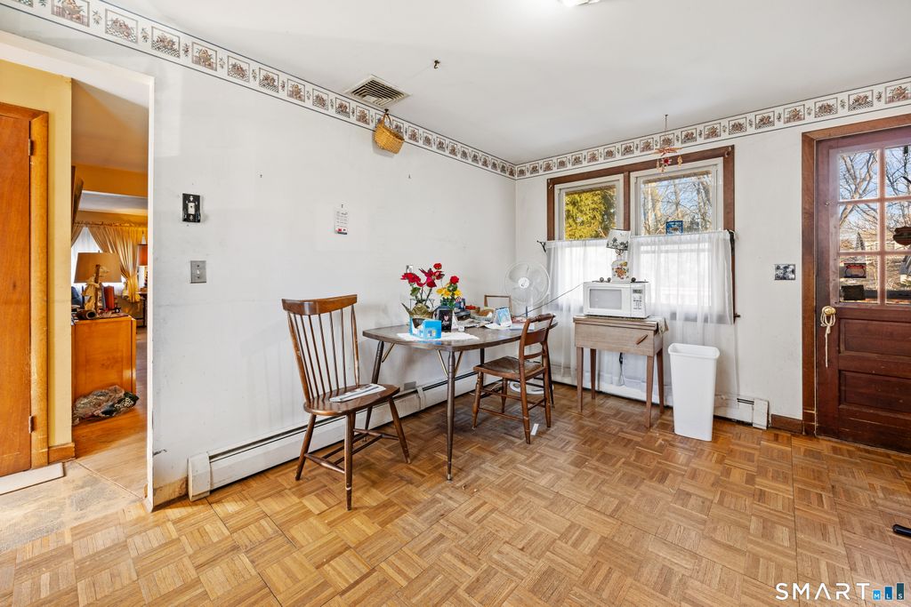 Photo of 24 Old Musket Drive, Newington, CT 06111 (MLS # 24157890)