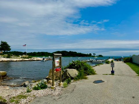 A home in Stonington