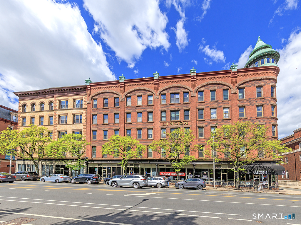 1 Linden Place 412