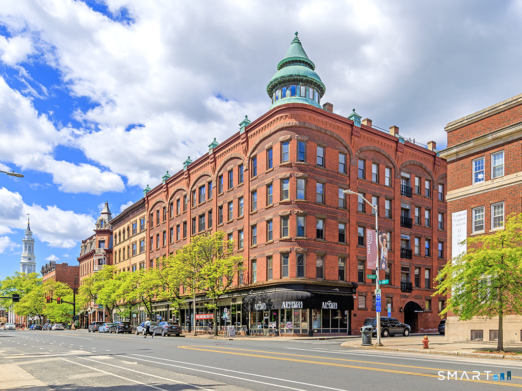 1 Linden Place 412
