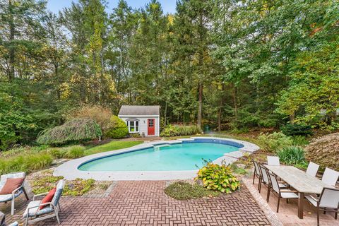 A home in Southbury