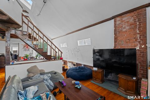 Tiny photo for 251 Lawrence Street #4, New Haven, CT 06511 (MLS # 24157693)