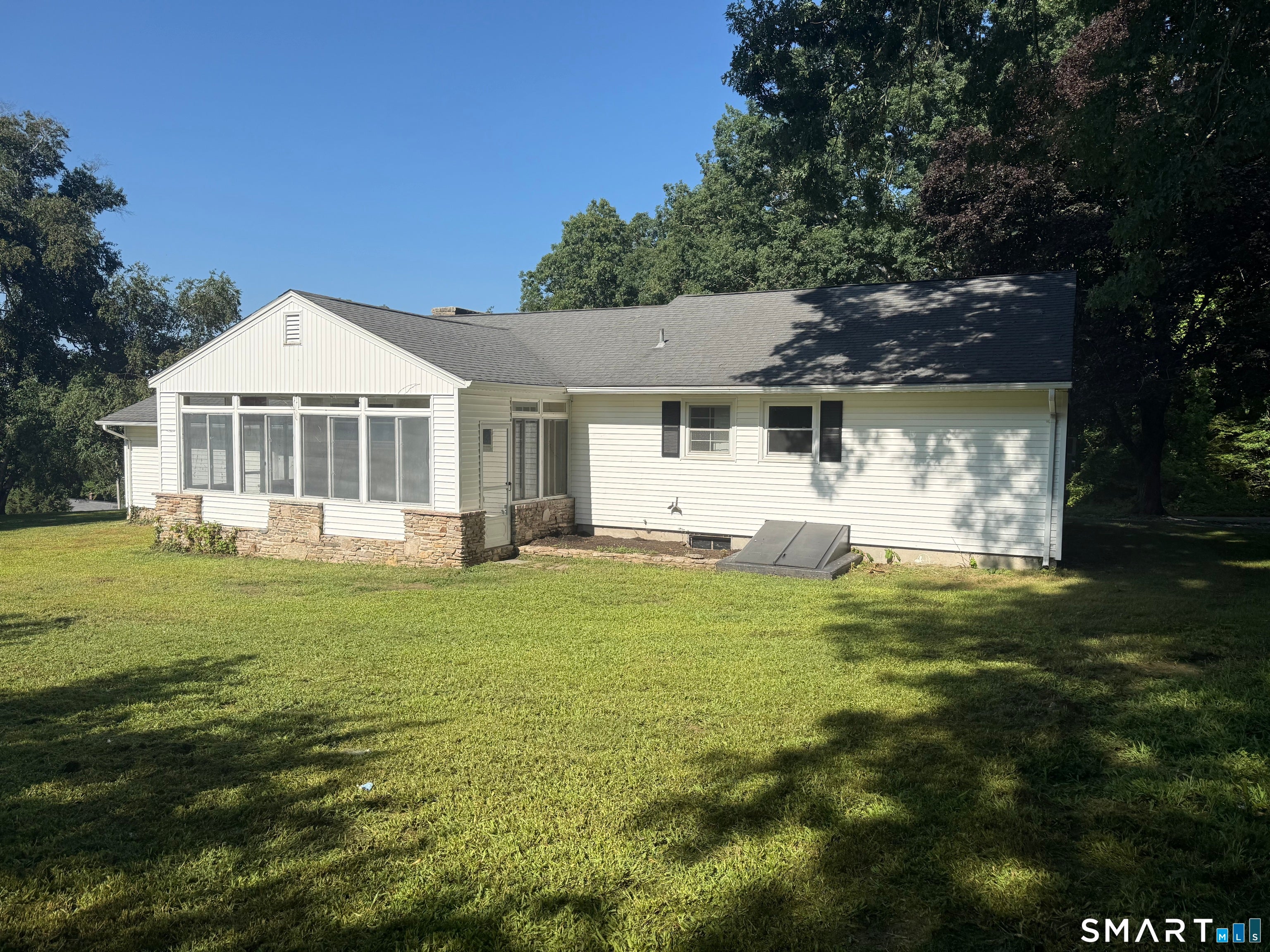 15 Susie Avenue