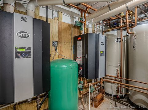 Tiny photo for 191 Oak Street, Bridgeport, CT 06604 (MLS # 24090516)