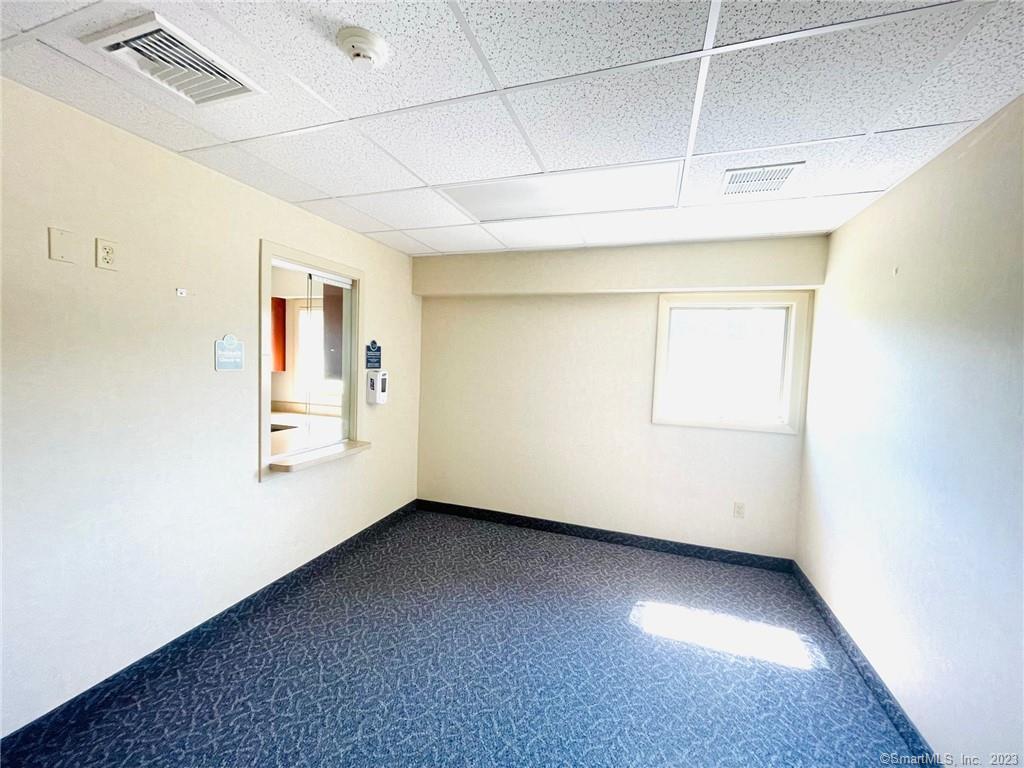 East Hampton, Connecticut 06424, United States, ,Residential,Active,43722