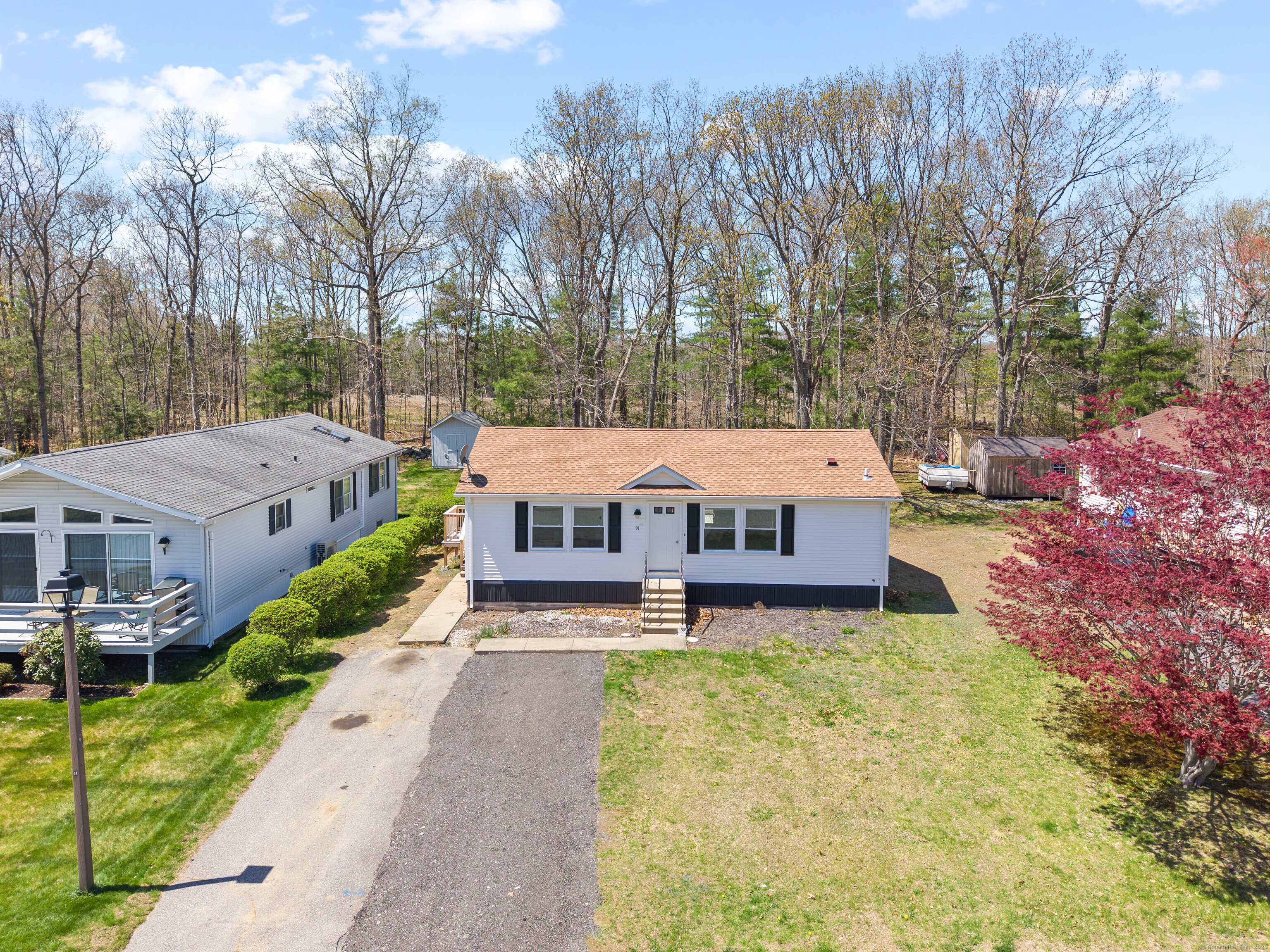 91 Colonial Road