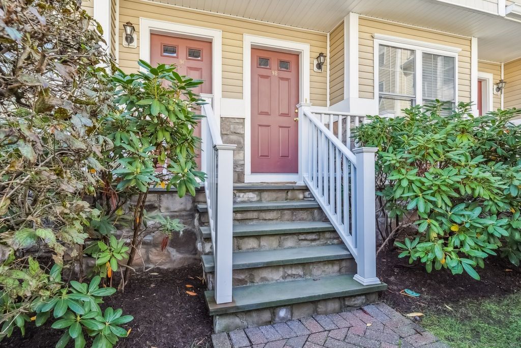 Photo of 85 Camp Avenue #APT 9B, Stamford, CT 06907 (MLS # 24135679)