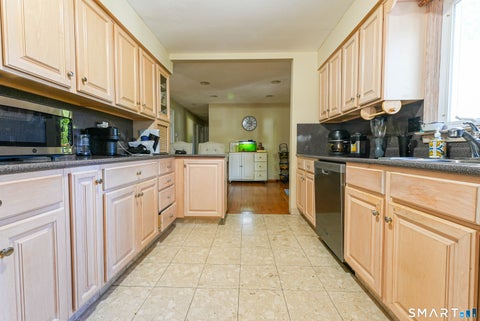 Tiny photo for 101 Chase Lane, West Haven, CT 06516 (MLS # 24216049)