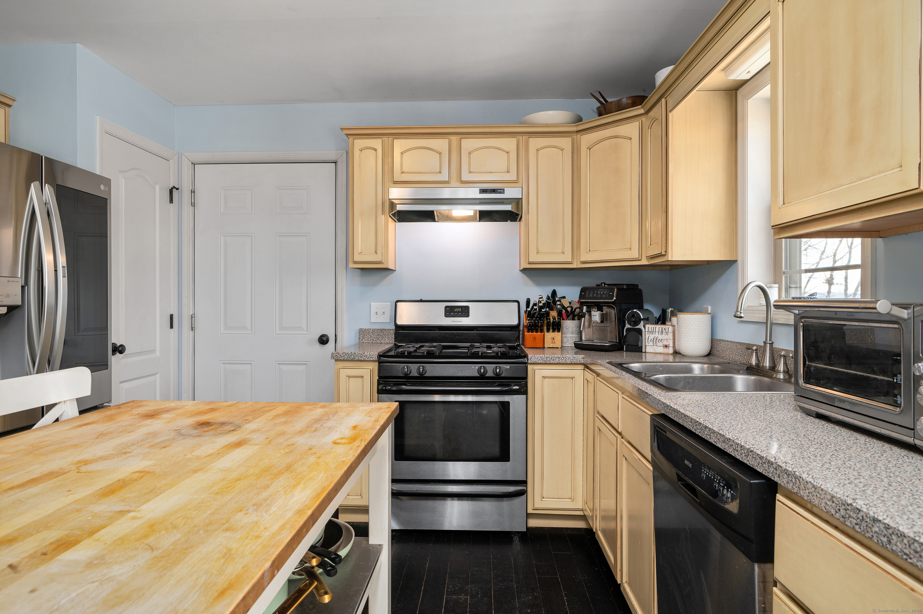 140 Groveland Avenue, Putnam, Connecticut image 9