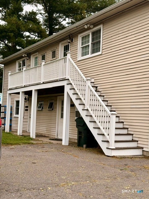37 Waterbury Road Upper Suite South