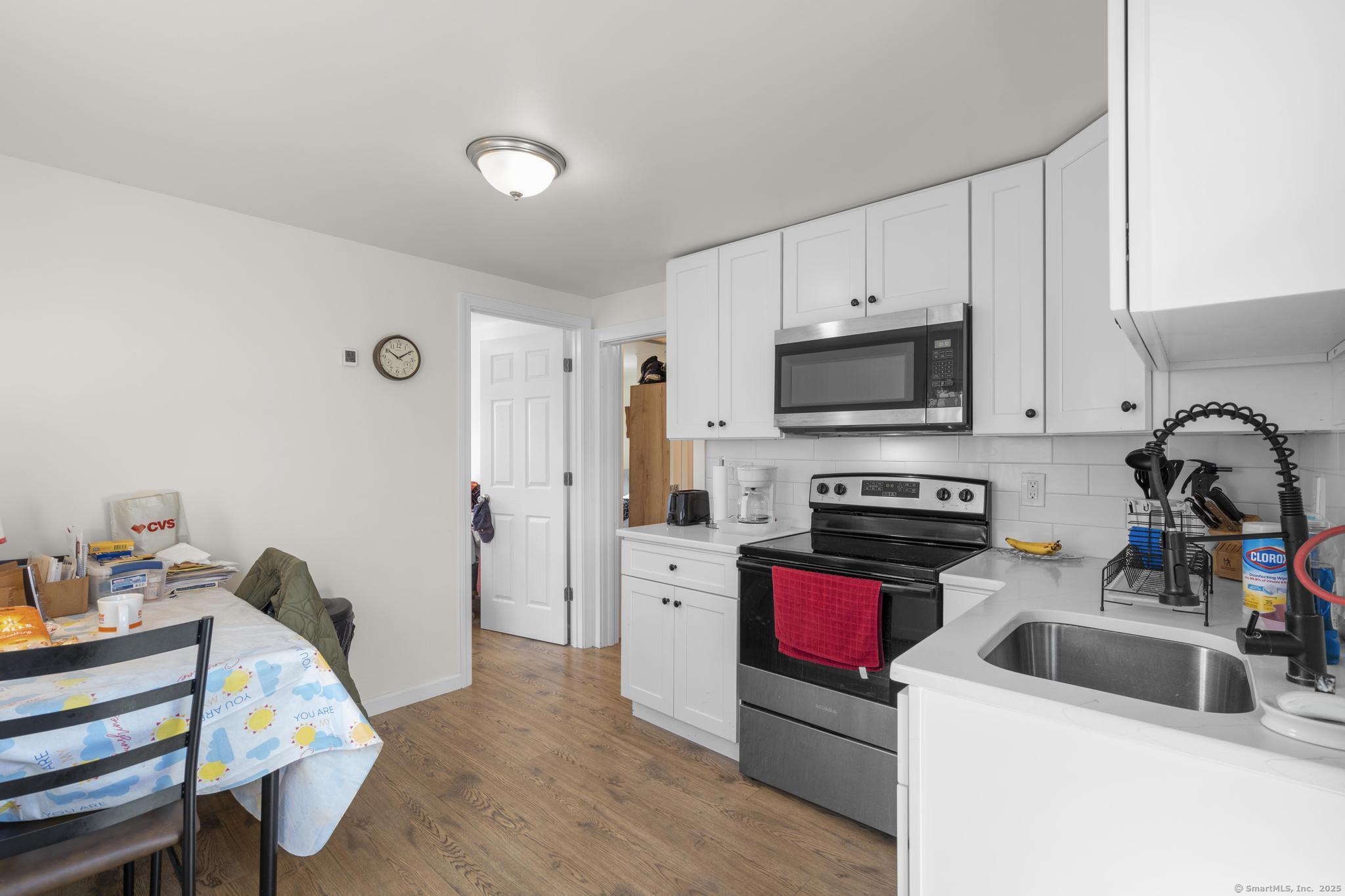 4 Wellsville Avenue, New Milford, Connecticut image 19