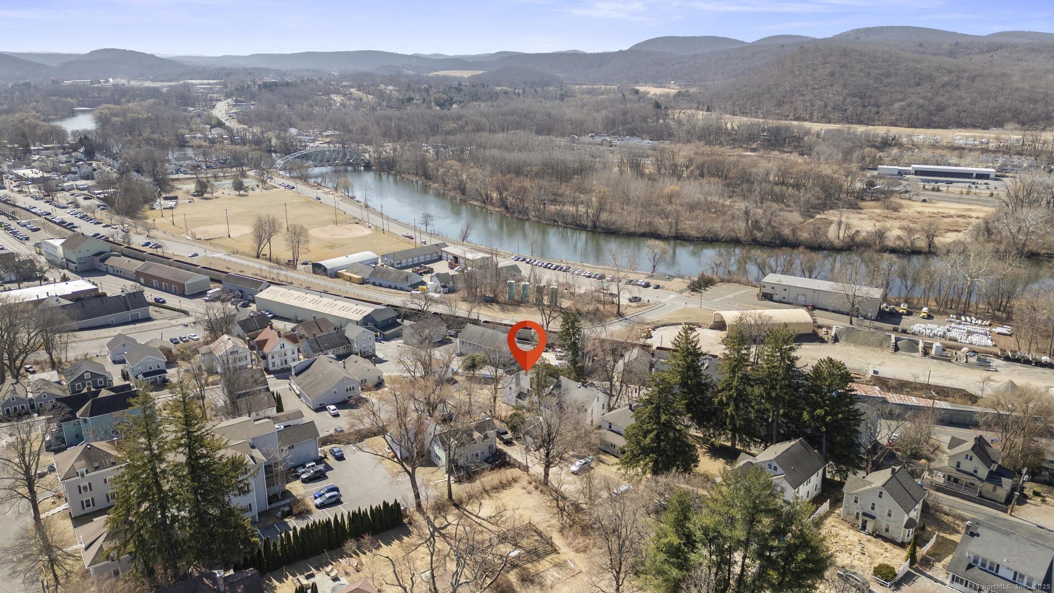 4 Wellsville Avenue, New Milford, Connecticut image 4