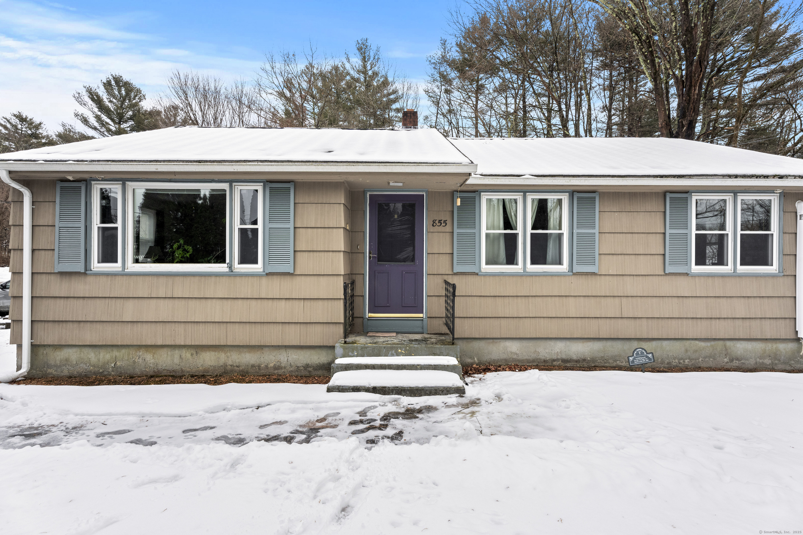 855 Riverside Drive, Thompson, Connecticut image 1