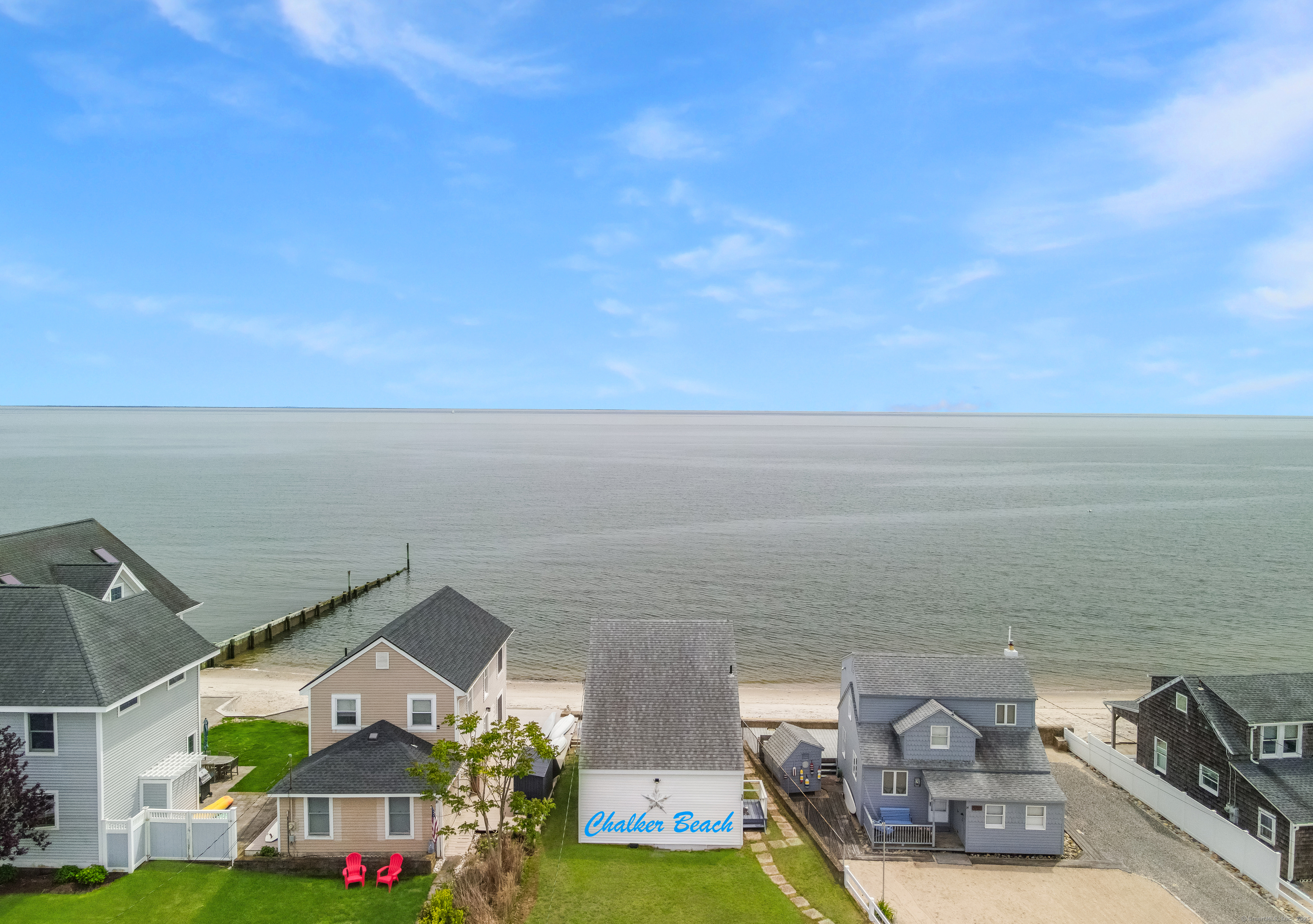 16 Beach Road East