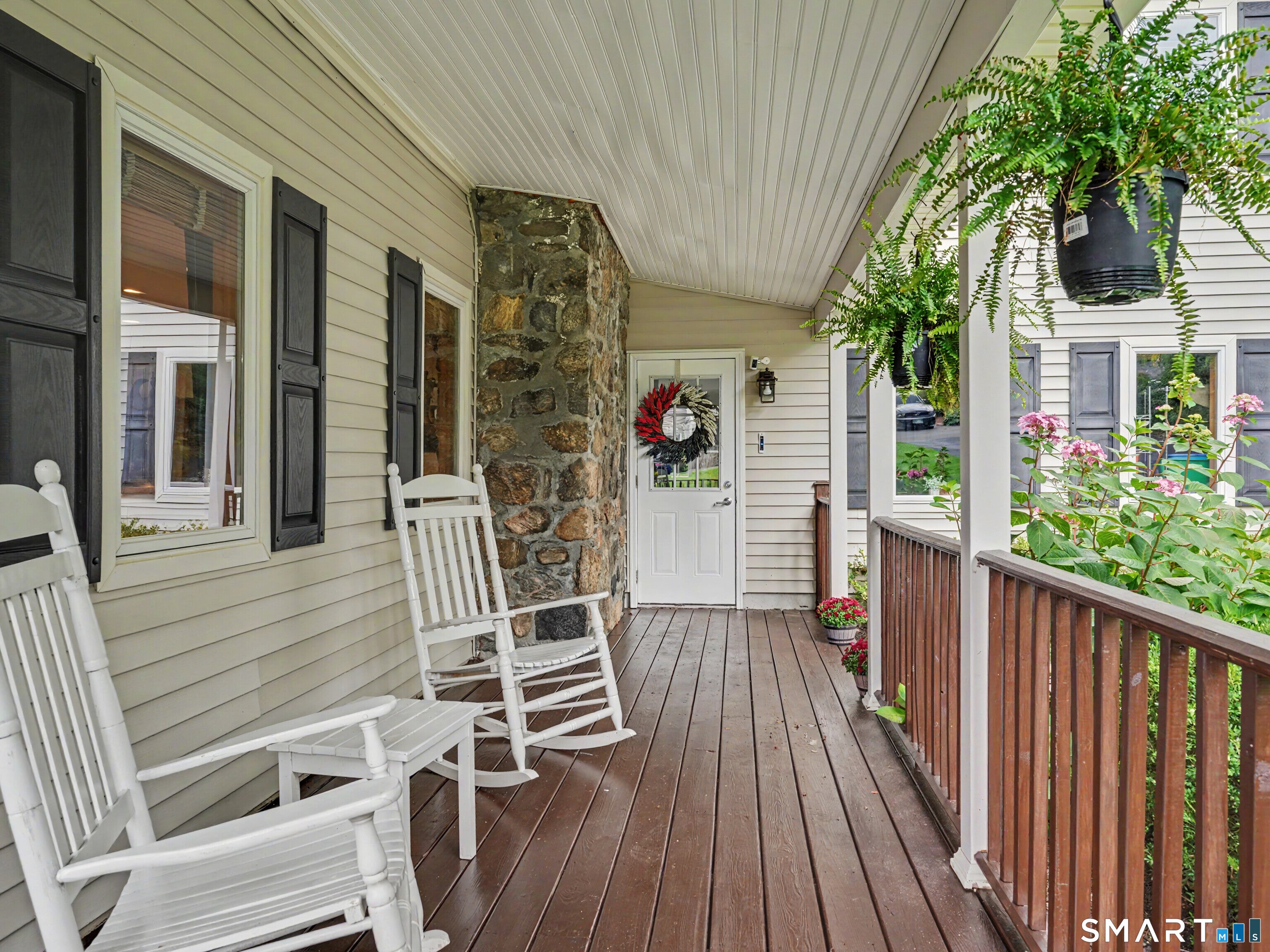 5 Thaddeus Avenue