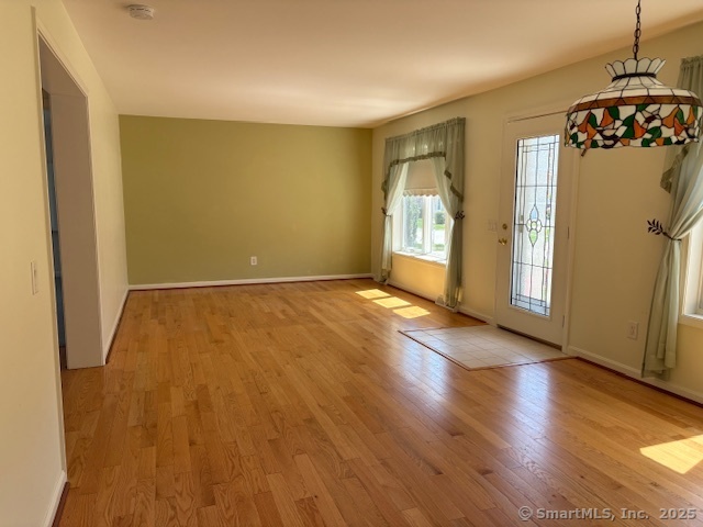4 Wyndwood Road, Montville, Connecticut image 9
