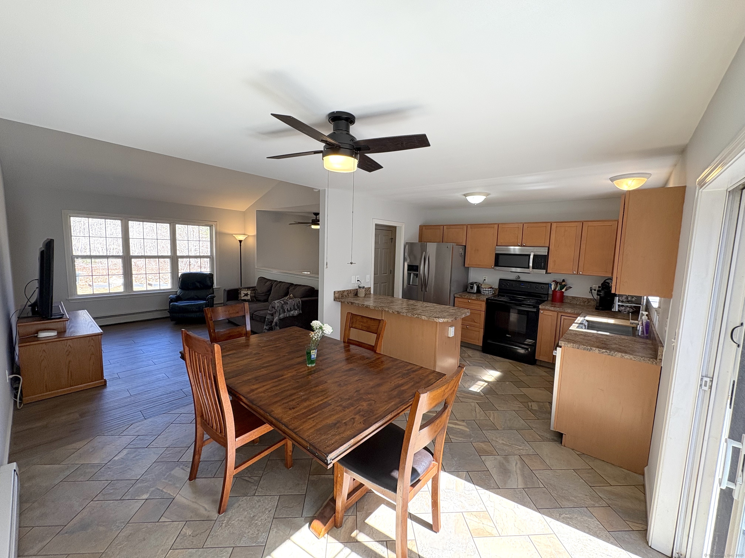 28 Mihaliak Road Extension, Willington, Connecticut image 10