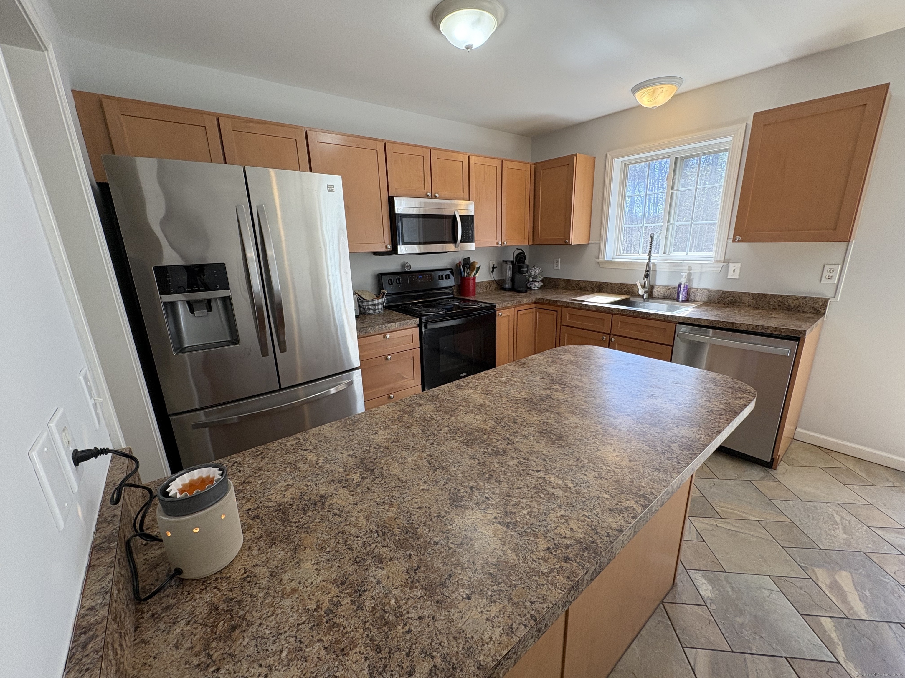 28 Mihaliak Road Extension, Willington, Connecticut image 8