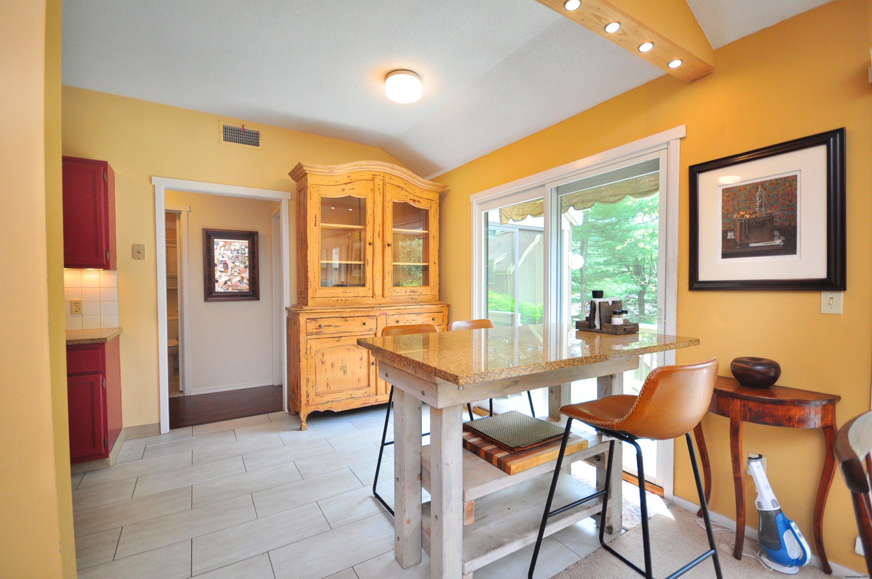 876 Heritage Village #A, Southbury, Connecticut image 7
