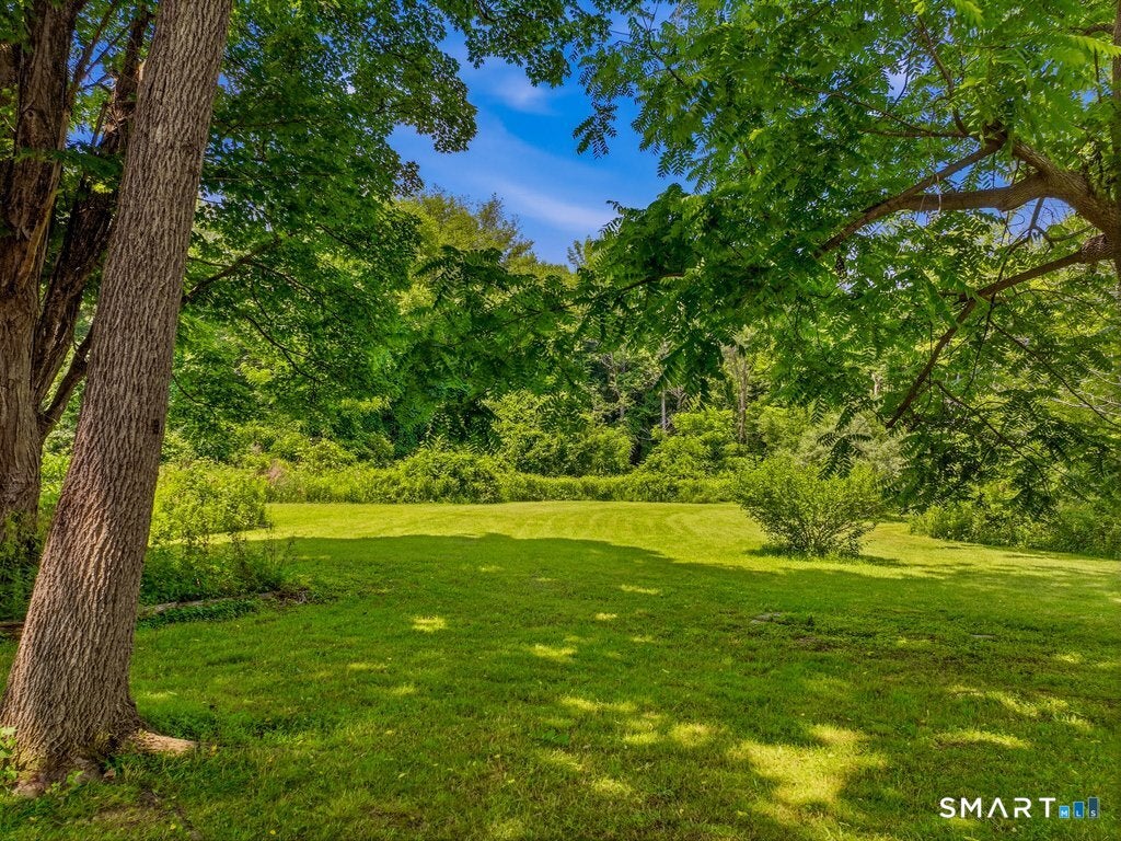 255 Beaumont Highway