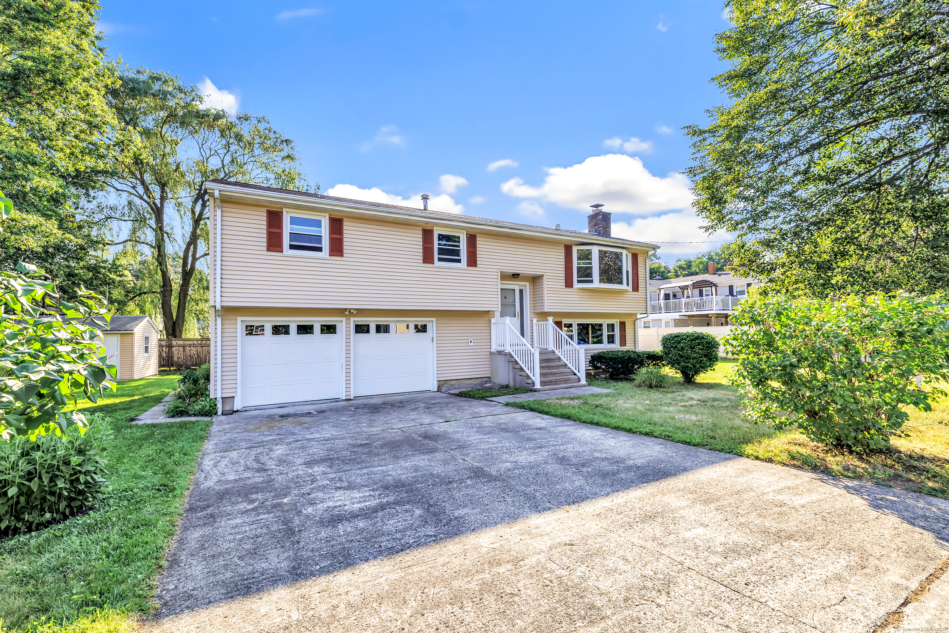 410 Seabreeze Drive