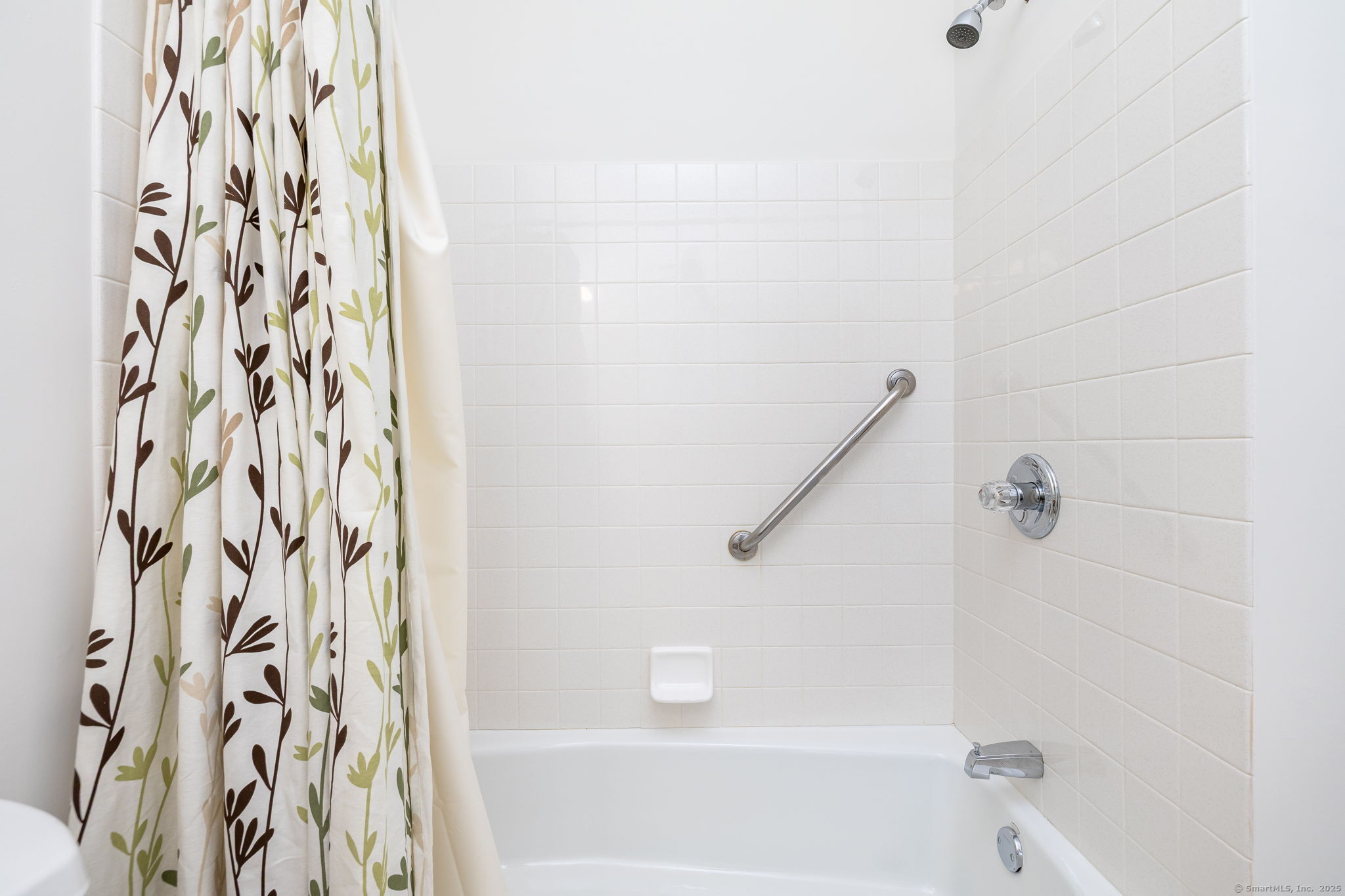 20 Emily Way #20, West Hartford, Connecticut image 26