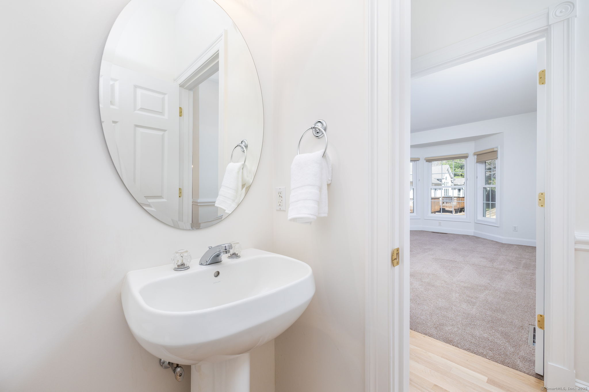 20 Emily Way #20, West Hartford, Connecticut image 17