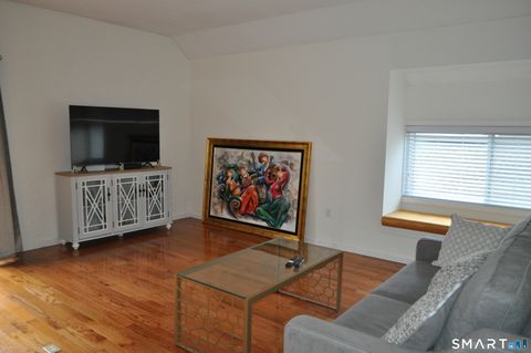 Tiny photo for 29 Crocus Lane #29, Avon, CT 06001 (MLS # 24148718)