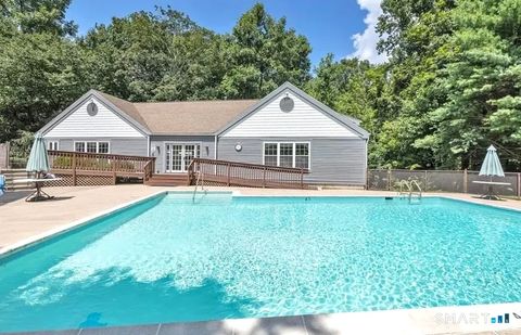 Tiny photo for 31 Greystone #31, Shelton, CT 06484 (MLS # 24154843)