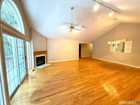 Tiny photo for 31 Greystone #31, Shelton, CT 06484 (MLS # 24154843)